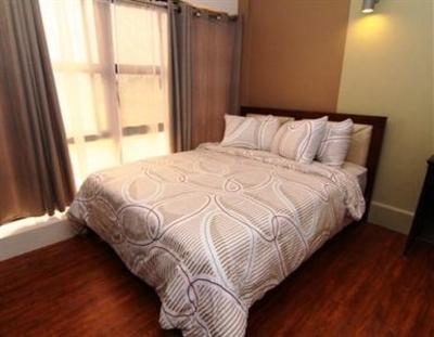 фото отеля Uptown Condotel