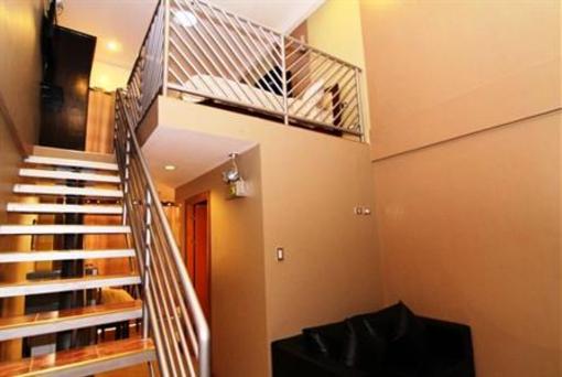 фото отеля Uptown Condotel