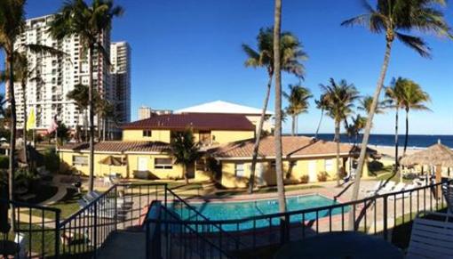фото отеля Ebb Tide Oceanfront Resort in Pompano Beach, Florida