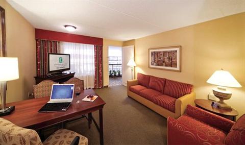 фото отеля Embassy Suites Hotel Detroit - North / Troy - Auburn Hills