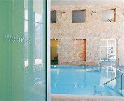 фото отеля Hotel Saratz