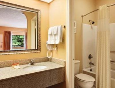 фото отеля Days Inn And Suites Memphis