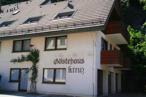 фото отеля Hotel Zum Kreuz Freiburg im Breisgau