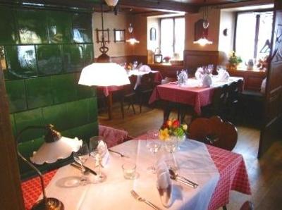 фото отеля Hotel Zum Kreuz Freiburg im Breisgau