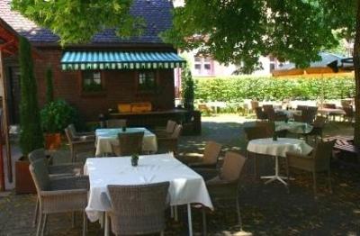 фото отеля Hotel Zum Kreuz Freiburg im Breisgau