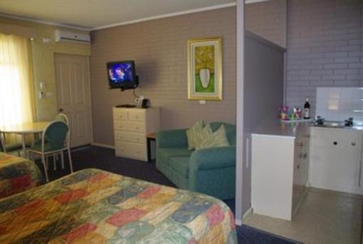 фото отеля Lakeview Motel and Apartments Robe