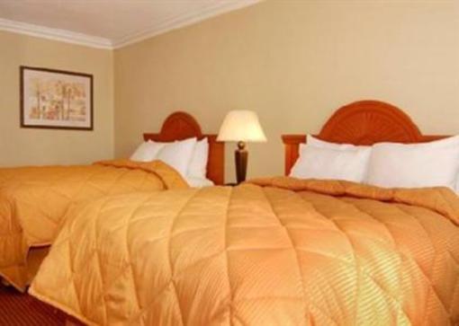 фото отеля Days Inn Carlsbad California