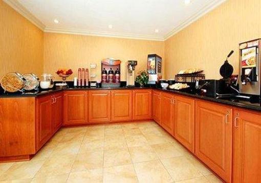 фото отеля Days Inn Carlsbad California