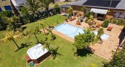 фото отеля Cape Oasis Guesthouse
