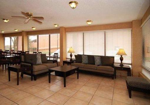 фото отеля Quality Inn at Arlington Highlands