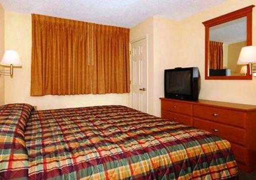 фото отеля Suburban Extended Stay Airport
