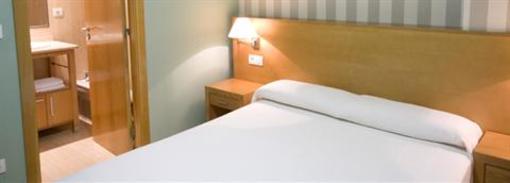 фото отеля Apartamentos Trisquel Sanxenxo