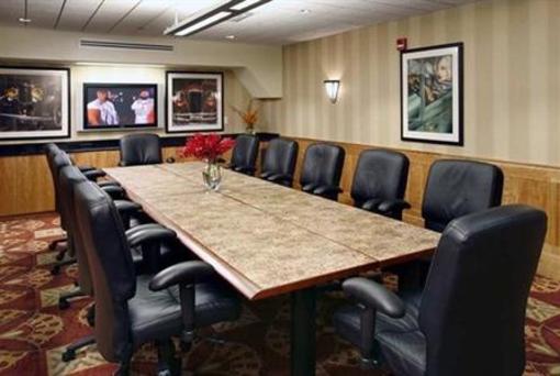 фото отеля Hampton Inn Danbury