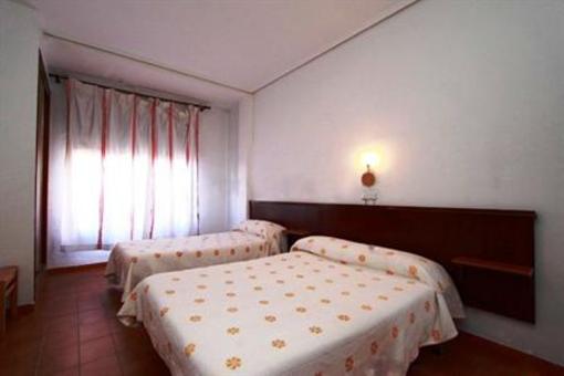 фото отеля Hostal Bisbal Valencia