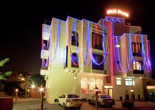 фото отеля Hotel Maya Niwas