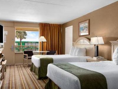 фото отеля Super 8 Myrtle Beach Ocean Front