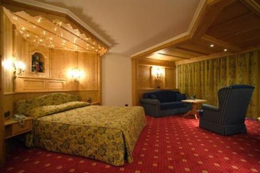 фото отеля Alpen Hotel Corona