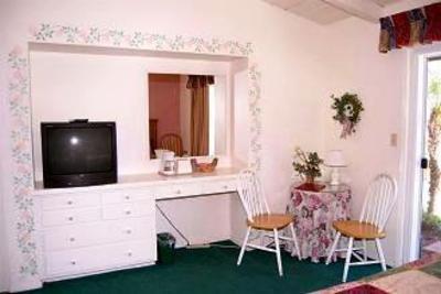 фото отеля Fallbrook Country Inn