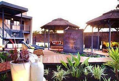 фото отеля Bay Village Hotel Dunsborough