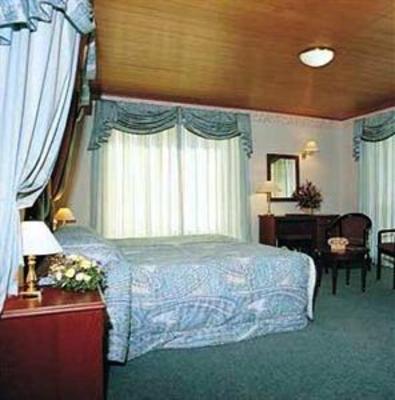 фото отеля BEST WESTERN Gipsy Hill Hotel