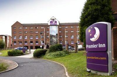 фото отеля Premier Inn Broad Street Canal Side Birmingham