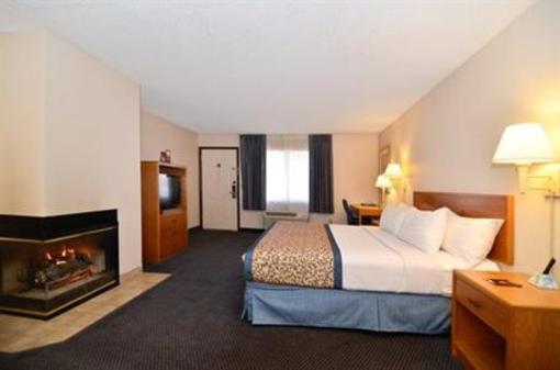 фото отеля BEST WESTERN Paint Pony Lodge