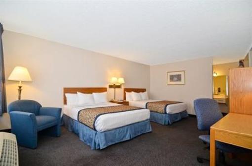 фото отеля BEST WESTERN Paint Pony Lodge