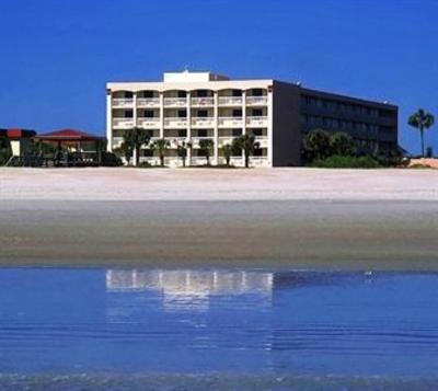 фото отеля Holiday Isle Oceanfront Resort