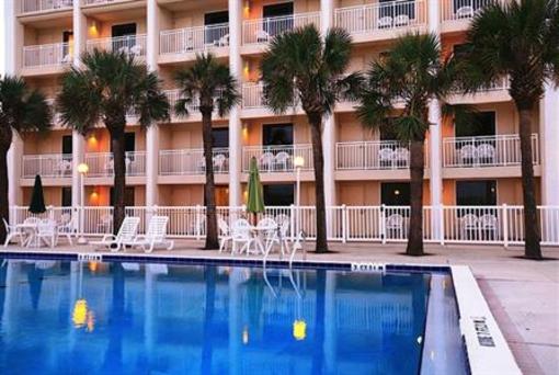 фото отеля Holiday Isle Oceanfront Resort