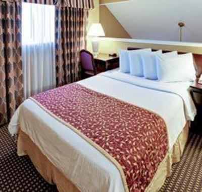 фото отеля Hawthorn Suites by Wyndham Columbus Zumstein Dr