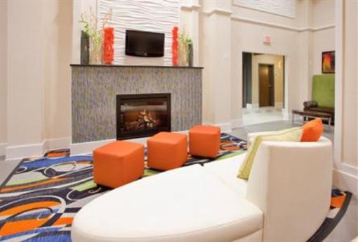фото отеля Holiday Inn Express Hotel & Suites Festus - South St. Louis