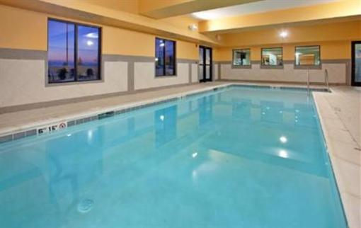 фото отеля Holiday Inn Express Hotel & Suites Festus - South St. Louis
