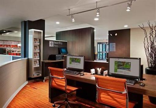 фото отеля Courtyard by Marriott Miami Airport West Doral