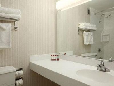 фото отеля Ramada Inn Bangor