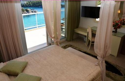 фото отеля Odysseus Hotel