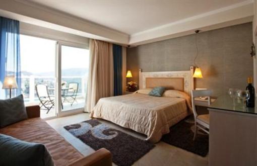 фото отеля Odysseus Hotel
