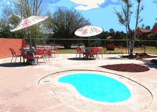 фото отеля Quality Inn Flagstaff