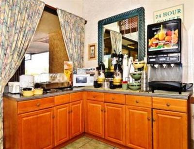фото отеля Quality Inn Flagstaff