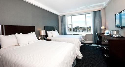 фото отеля Wyndham Garden Long Island City Manhattan View Hotel