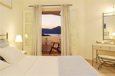 фото отеля Yades Suites Apartments & Spa
