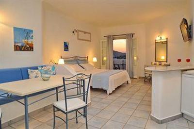 фото отеля Yades Suites Apartments & Spa