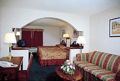 фото отеля Econo Lodge Inn & Suites Marietta