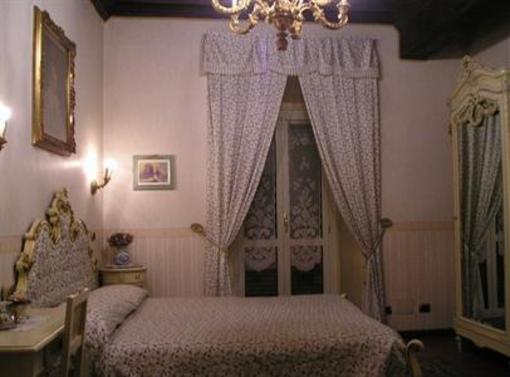 фото отеля Ai Savoia B&B
