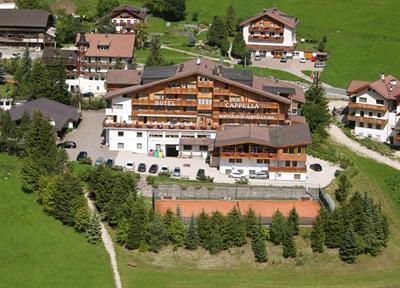фото отеля Hotel Cappella Corvara