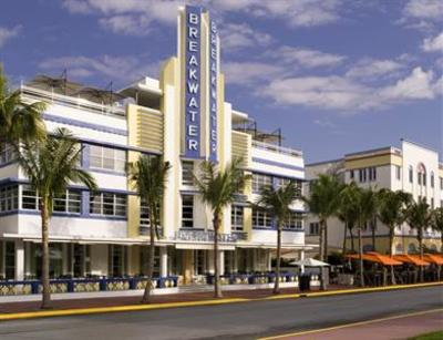 фото отеля Hotel Breakwater South Beach