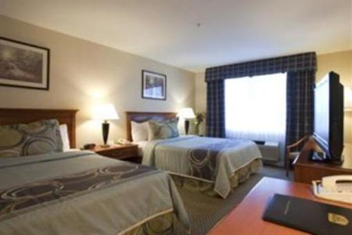 фото отеля BEST WESTERN Plus Evergreen Inn & Suites