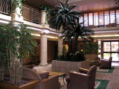 фото отеля Atrium Hotel at Orange County Airport