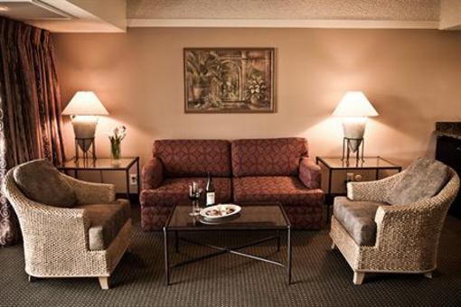 фото отеля Atrium Hotel at Orange County Airport