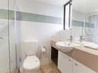фото отеля Capricornia Apartments Broadbeach Gold Coast
