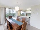 фото отеля Capricornia Apartments Broadbeach Gold Coast